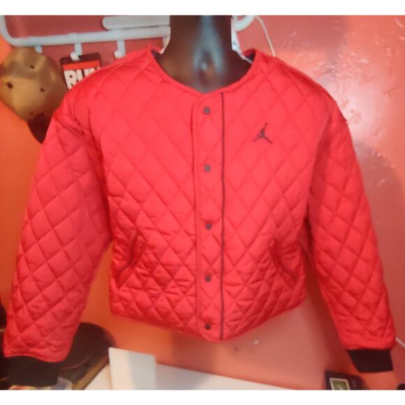 Air Jordan Essential Reversible Bomber Jacket Womens Small DH0655-010 Black Red - Picture 3 of 7